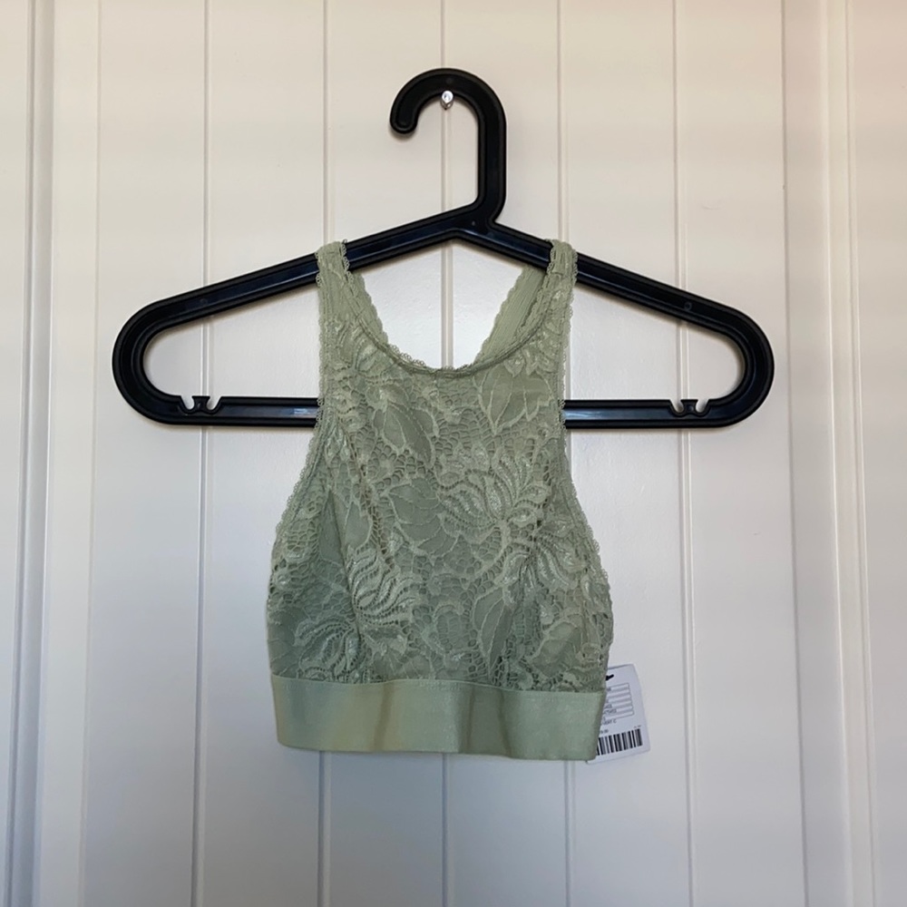 BRALETTE